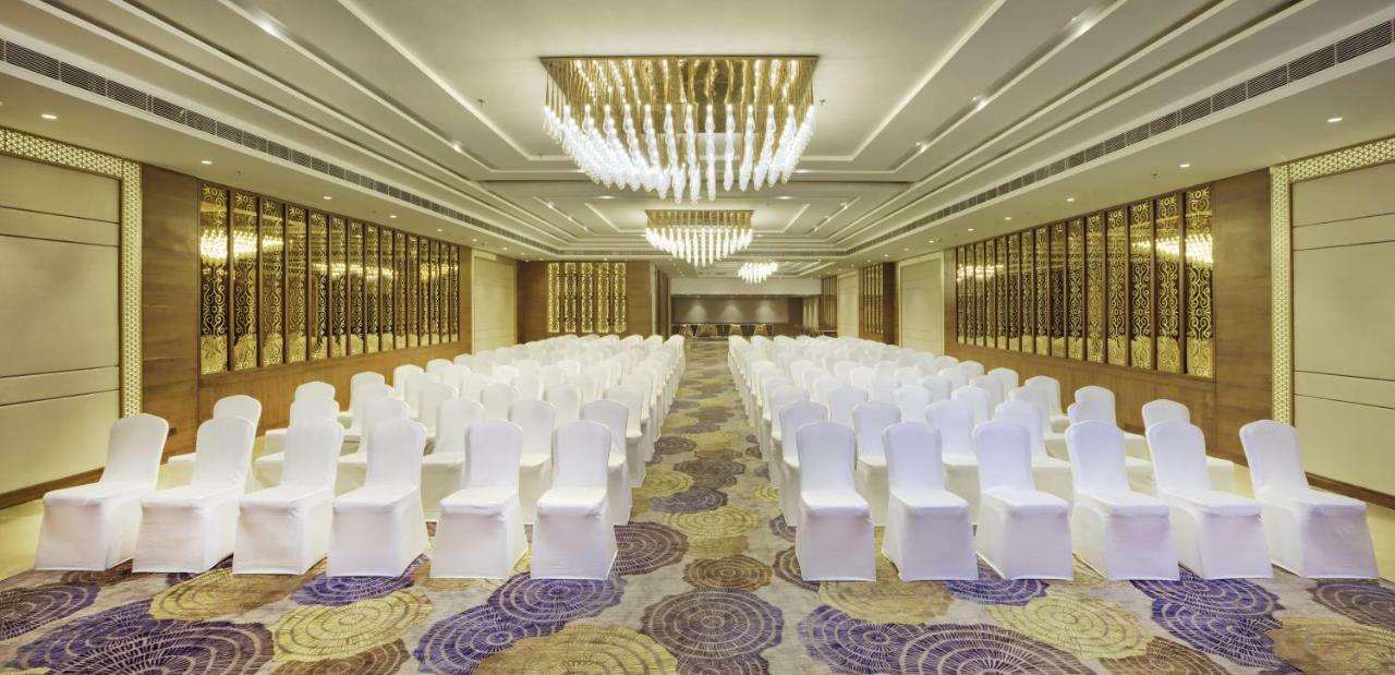 Country Inn Premier Amritsar, 10 Min From Golden Temple Εξωτερικό φωτογραφία